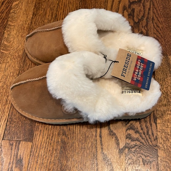 Fireside Ultra Soft Slippers - Picture 4 of 4